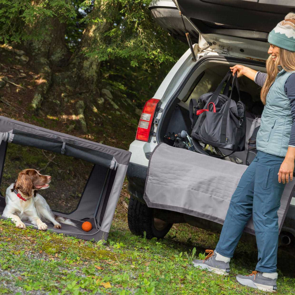 Folding Travel Crate W52300