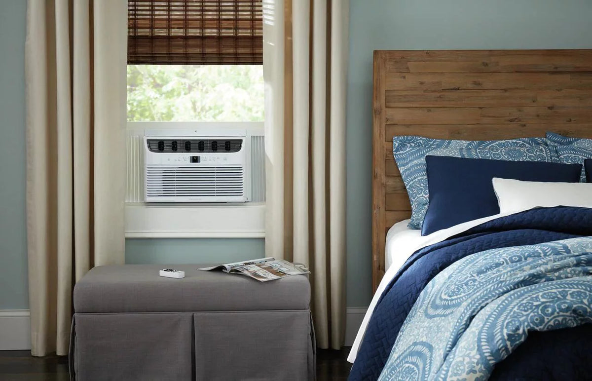 6000 BTU White Window Mounted Air Conditioner Q38242