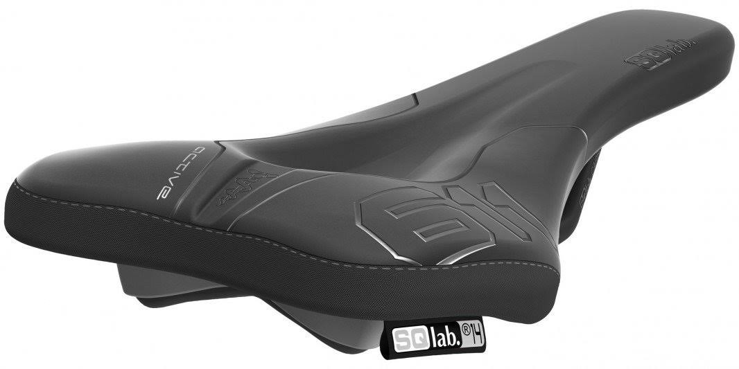 Carbon Saddle B857