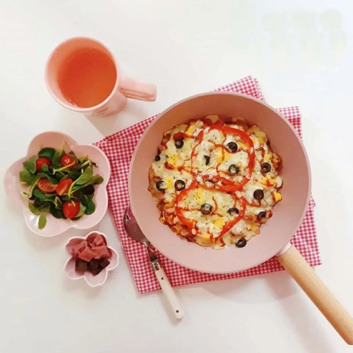 11" Nonstick Pink Wok with Wood Handle U693