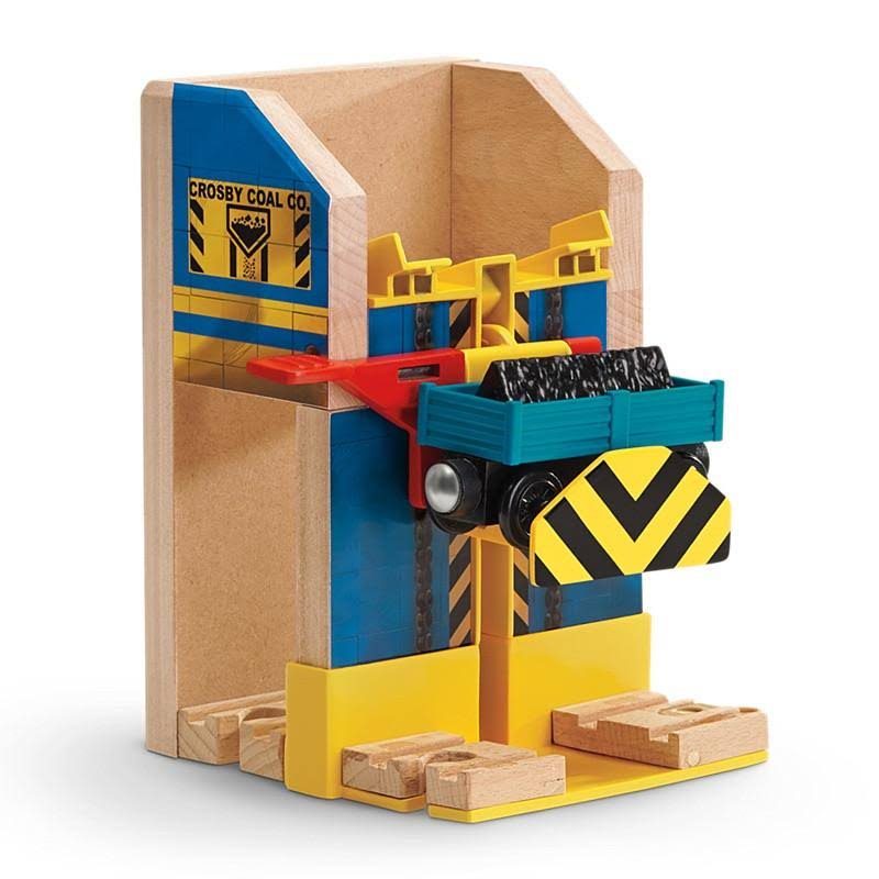 Wooden Railway Logan and The Big Blue Engines Set X320949