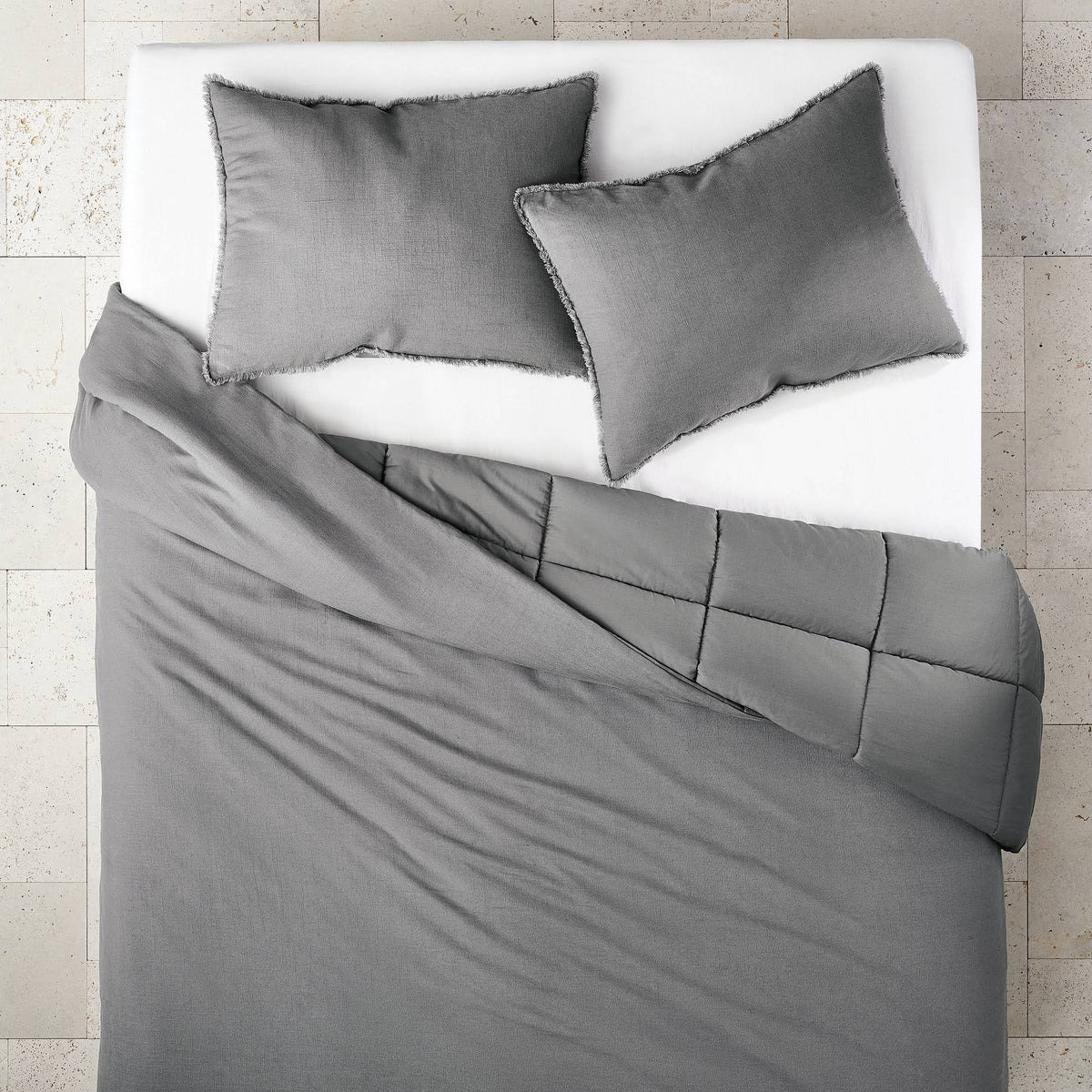 Full/Queen Linen Blend Comforter and Sham Set K6227