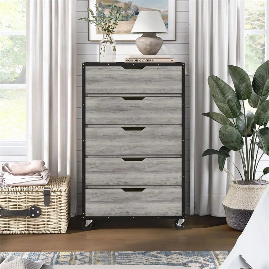 Wood 5-Drawer Dresser S8164