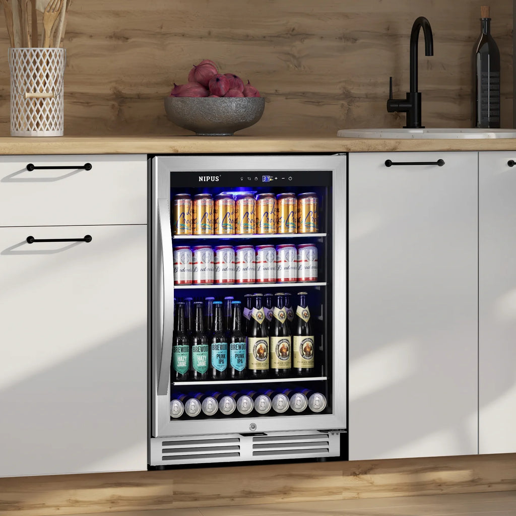 24 inch 140 Can Beverage Refrigerator Cooler Q570