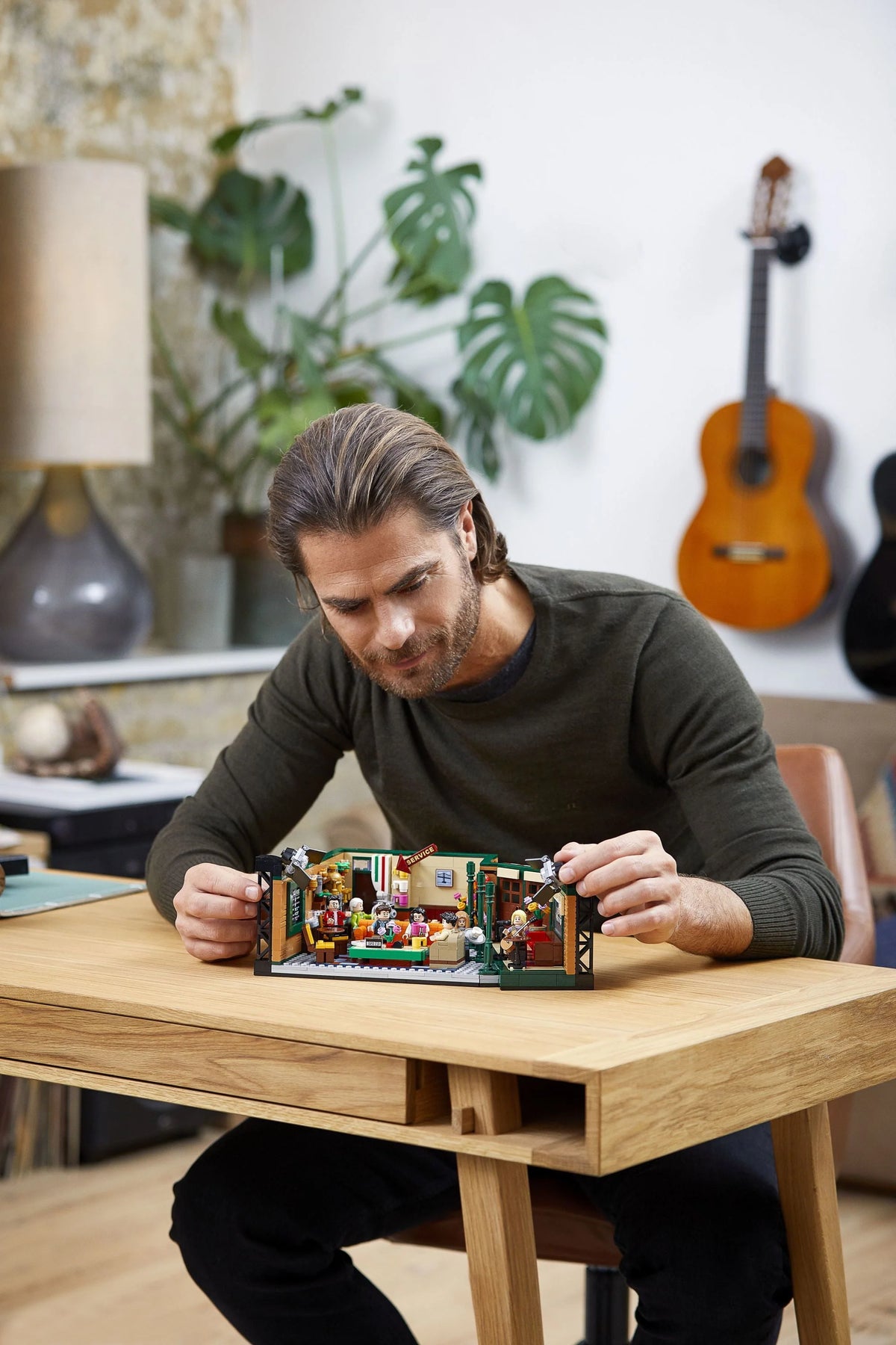 LEGO Central Perk 21319 N6006