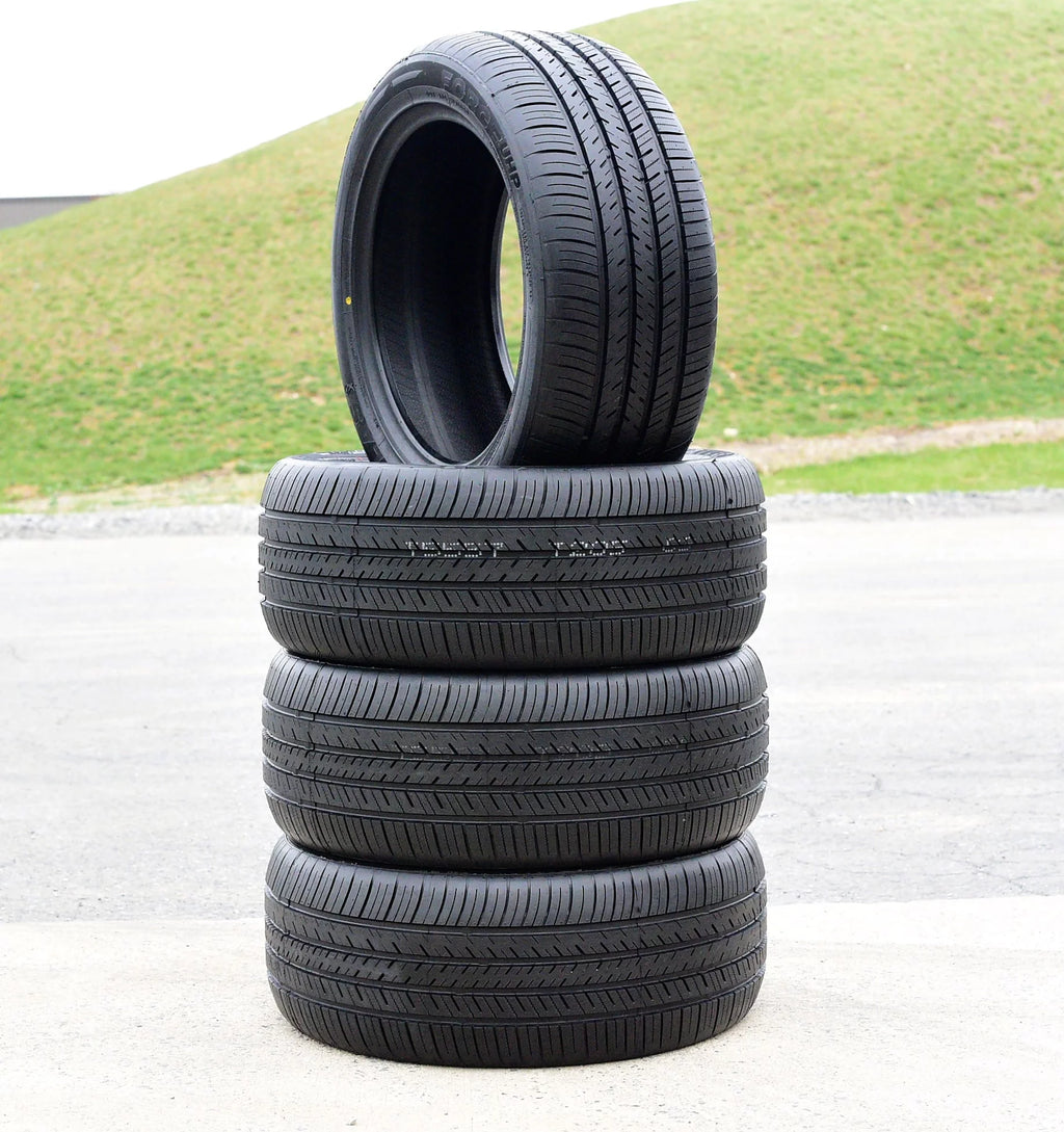 Set of 4 255/40R18 99Y XL High Performance Tires Q3539