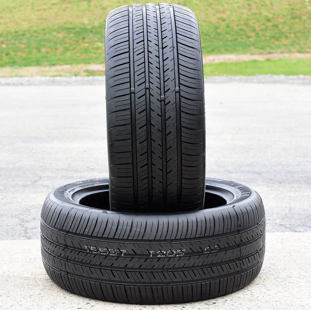 Set of 4 255/40R18 99Y XL High Performance Tires Q3539