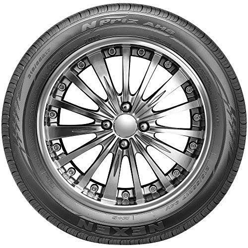 215/55R17 Tire U73639