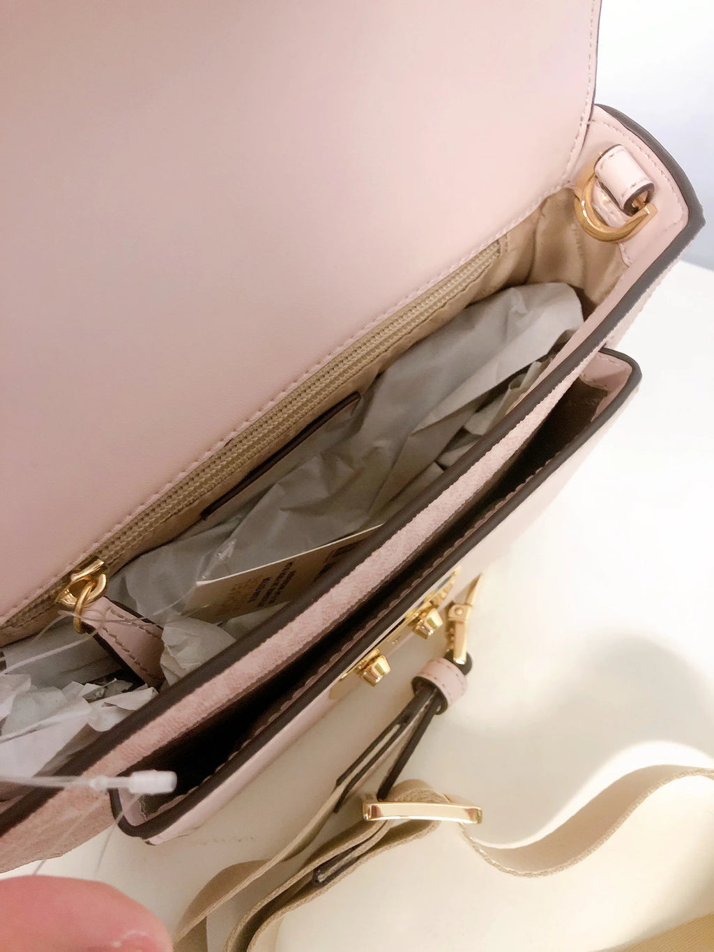 Logo Messenger Bag M52573